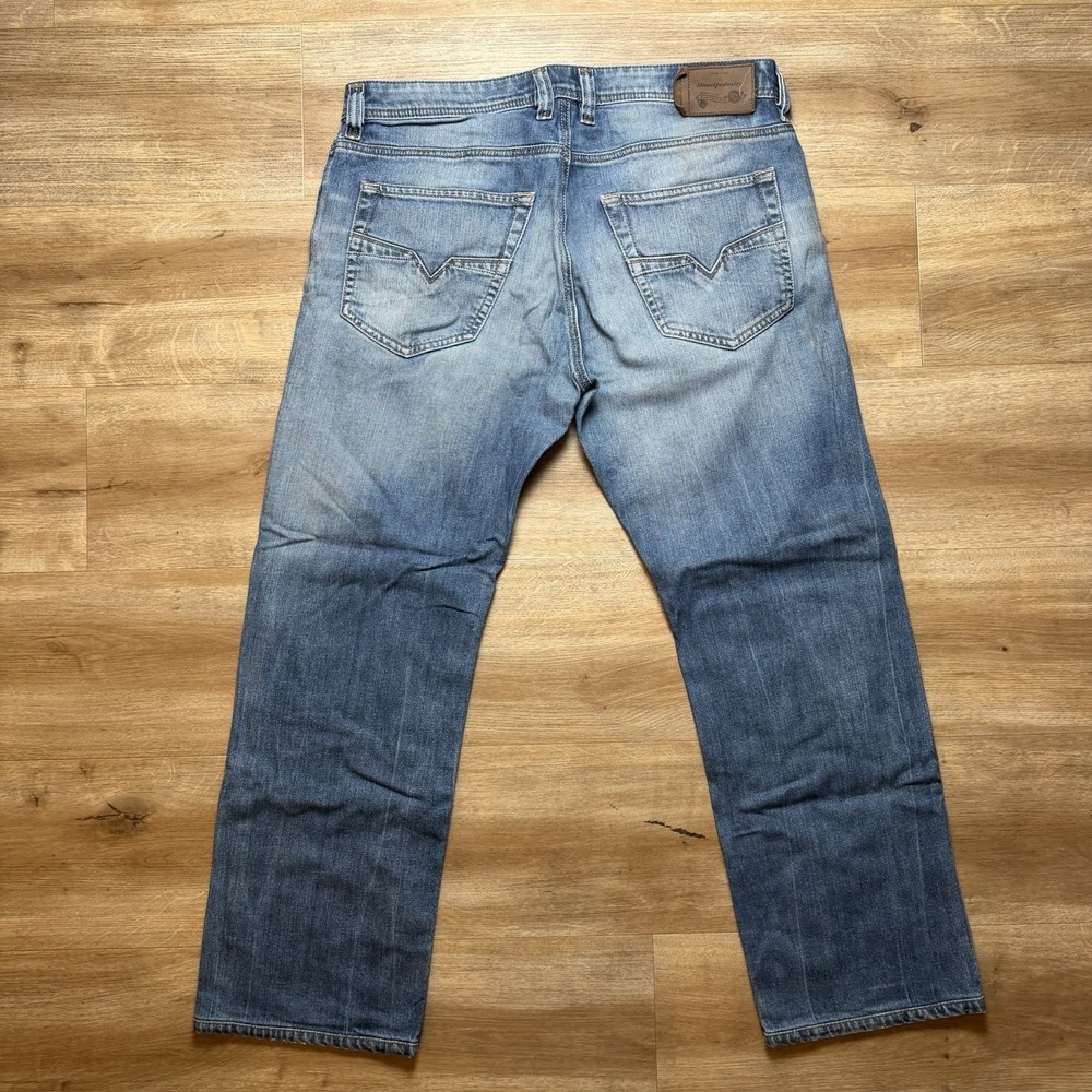 Diesel Larkee-Relaxed Jeans Mens 32x27 Blue Comfort Straight Stretch Denim 0848C - Picture 3 of 16